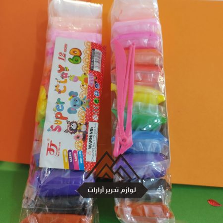 خمیر کلی 12 رنگ همراه وسایل وزن:98 گرم ابعاد:25*6*5 خمیر مخصوص مجسمه سازی